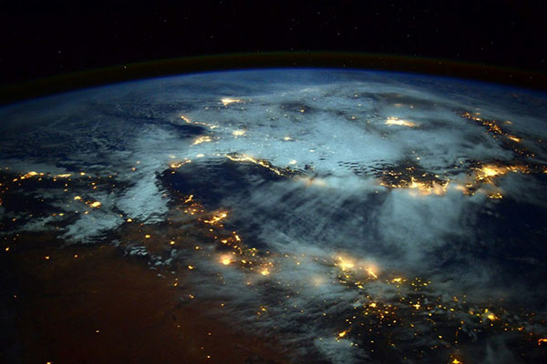 earth-from-space-iss-nasa-barry-motamem-org