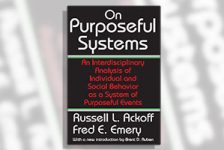 کتاب «دربارهٔ سیستم‌های هدفمند» | راسل اکاف